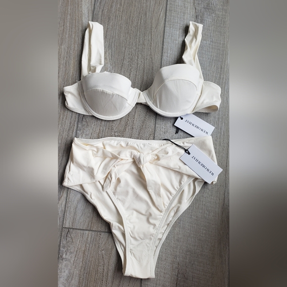 Weworewhat bikini set - Picture 5 of 7